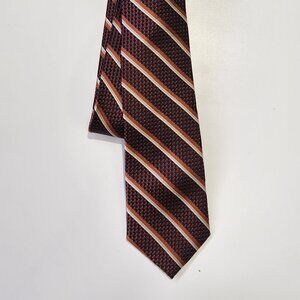 Tie